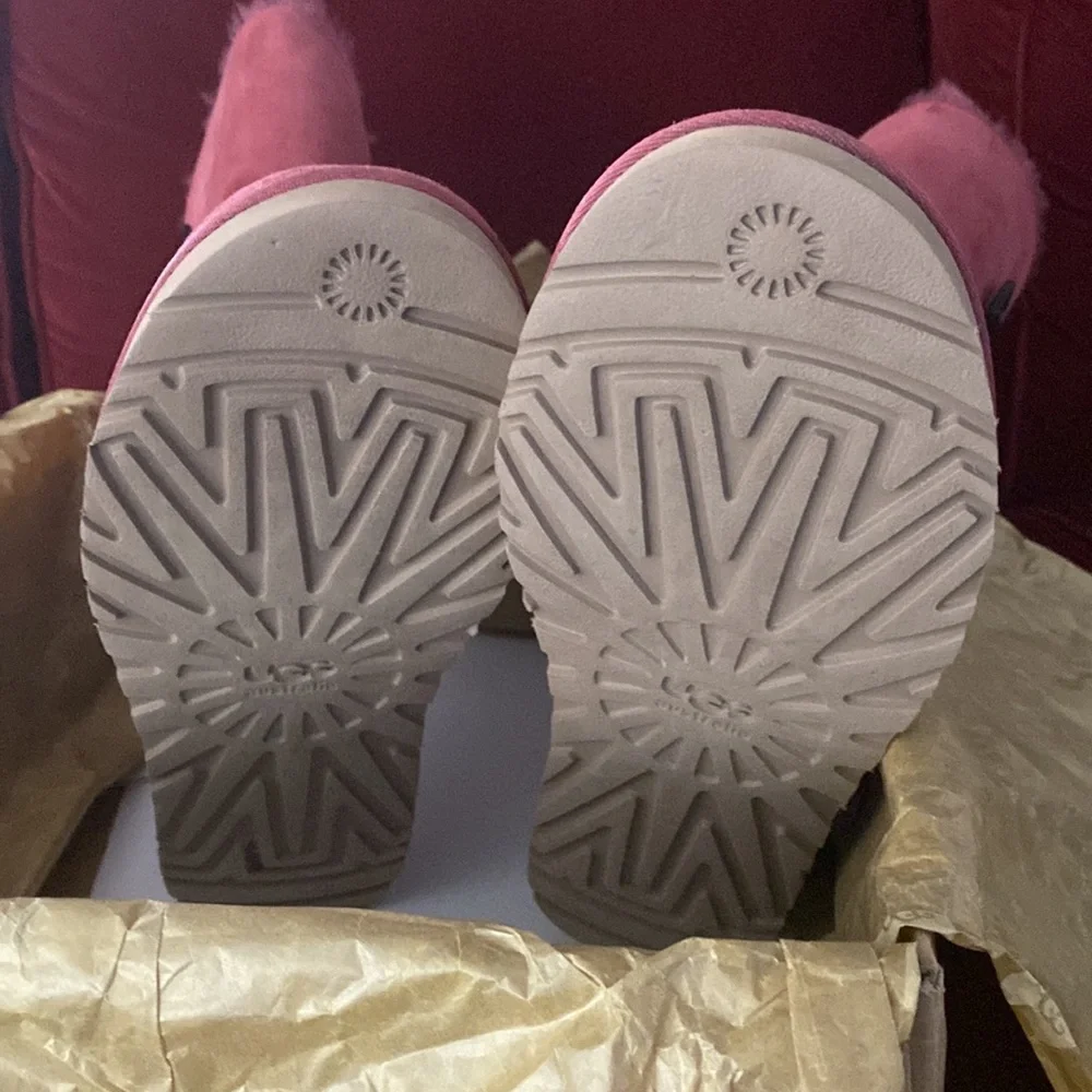 Ugg Triplet Bailey Button 1873 - Picture 3 of 5